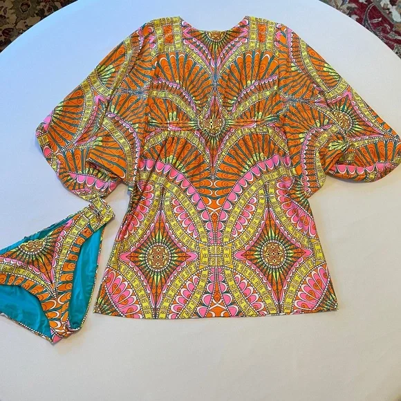Trina Turk Tunic Coverup & Bikini Bottom Set Swim Beach - Picture 16 of 16